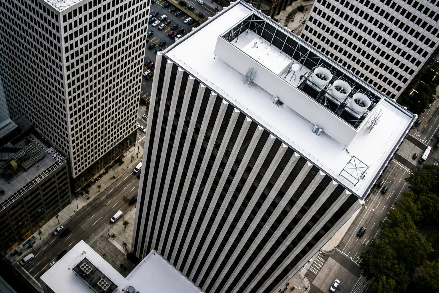 Commercial Roof Leak Investigation and Repair in Cedar Rapids, IA Commercial Roof Leak Investigation and Repair in Cedar Rapids, IA